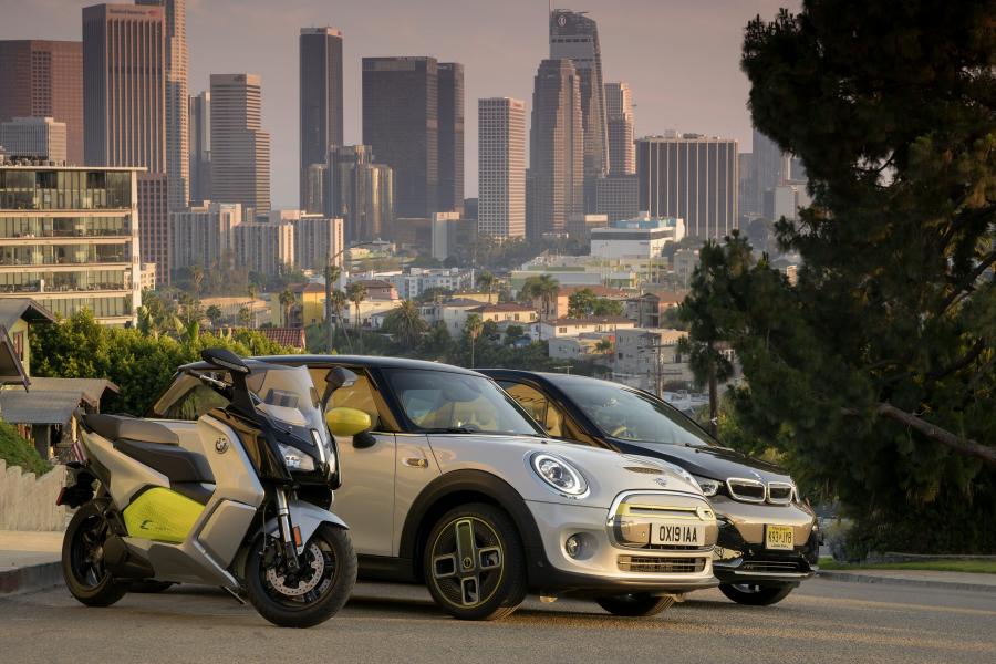  Mini Cooper SE (F56) 2019 года  (WW) (фото 37 из 132)